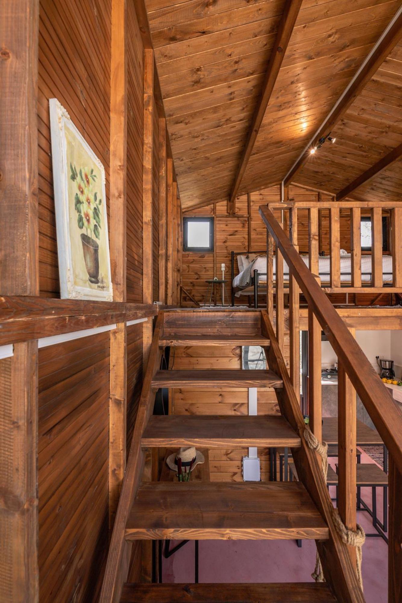 Wooden House Apartments Kalathenai Екстериор снимка