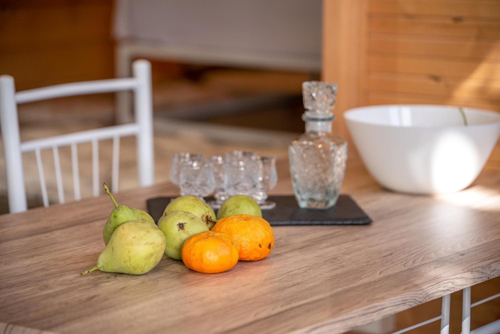 Wooden House Apartments Kalathenai Екстериор снимка